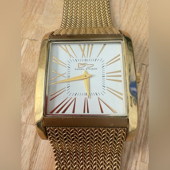 daniel steiger Other - Vintage Daniel Steiger men’s rectangular gold tone dress watch NEW BATTERY
